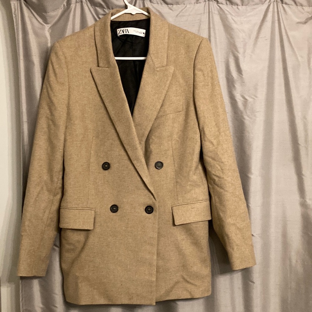 Over-sized wool blend beige jacket